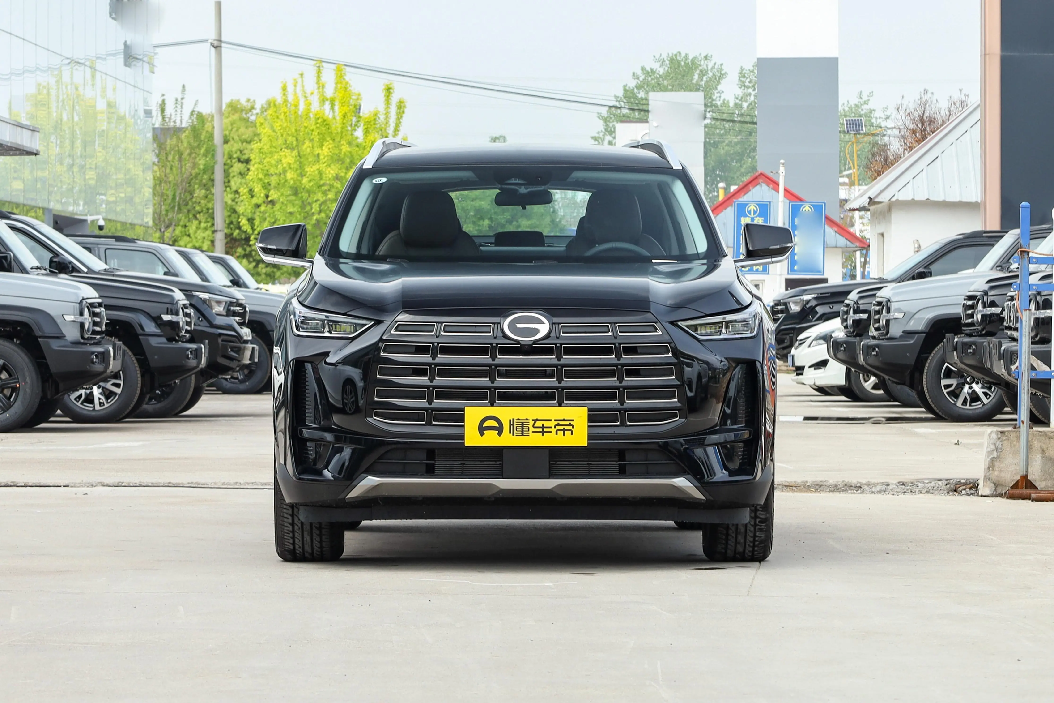 广汽传祺GS4 MAX正式上市，油耗低至6.8L，限时10.98万起售